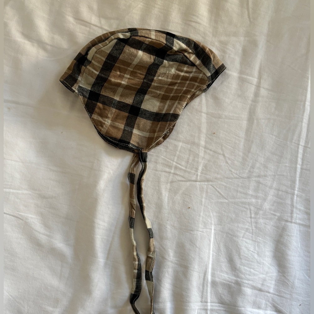 NWOT Kate Quinn 3-6 month Plaid Brown and Black bamboo Baby Bonnet